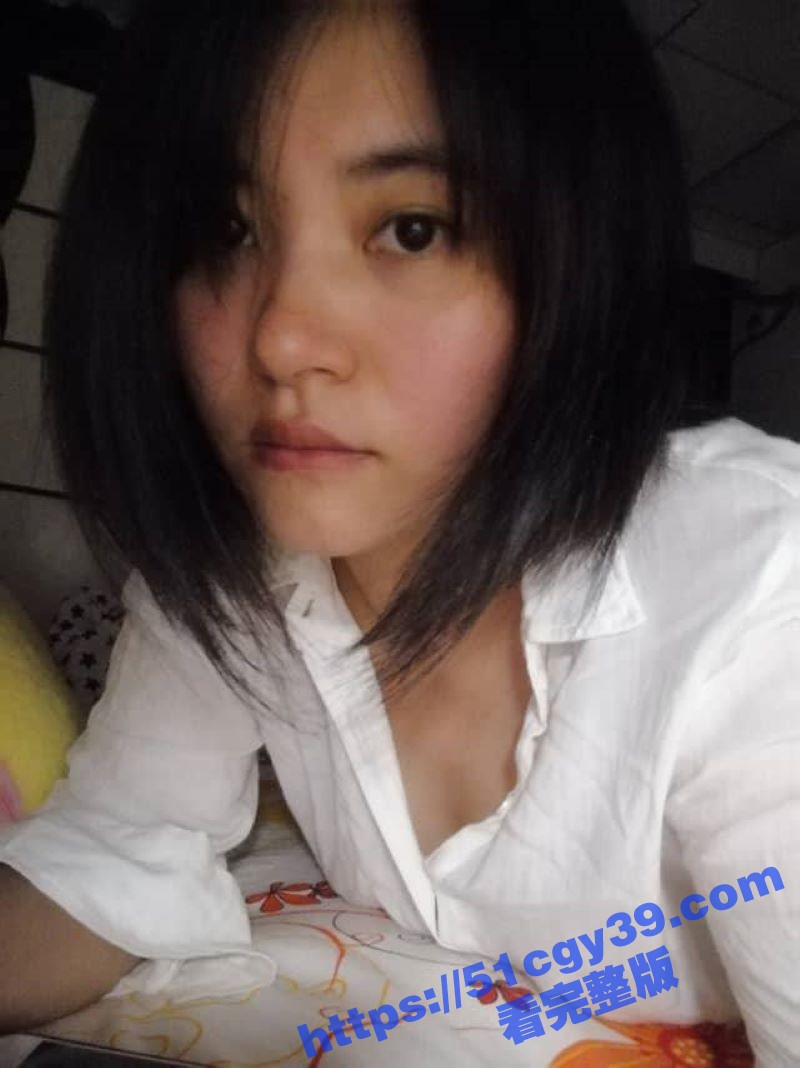 成都骚逼妞妞与网友裸聊自慰视频流出 3