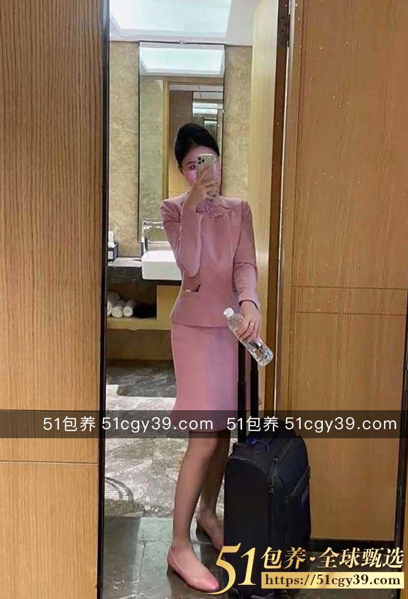 包养2 4