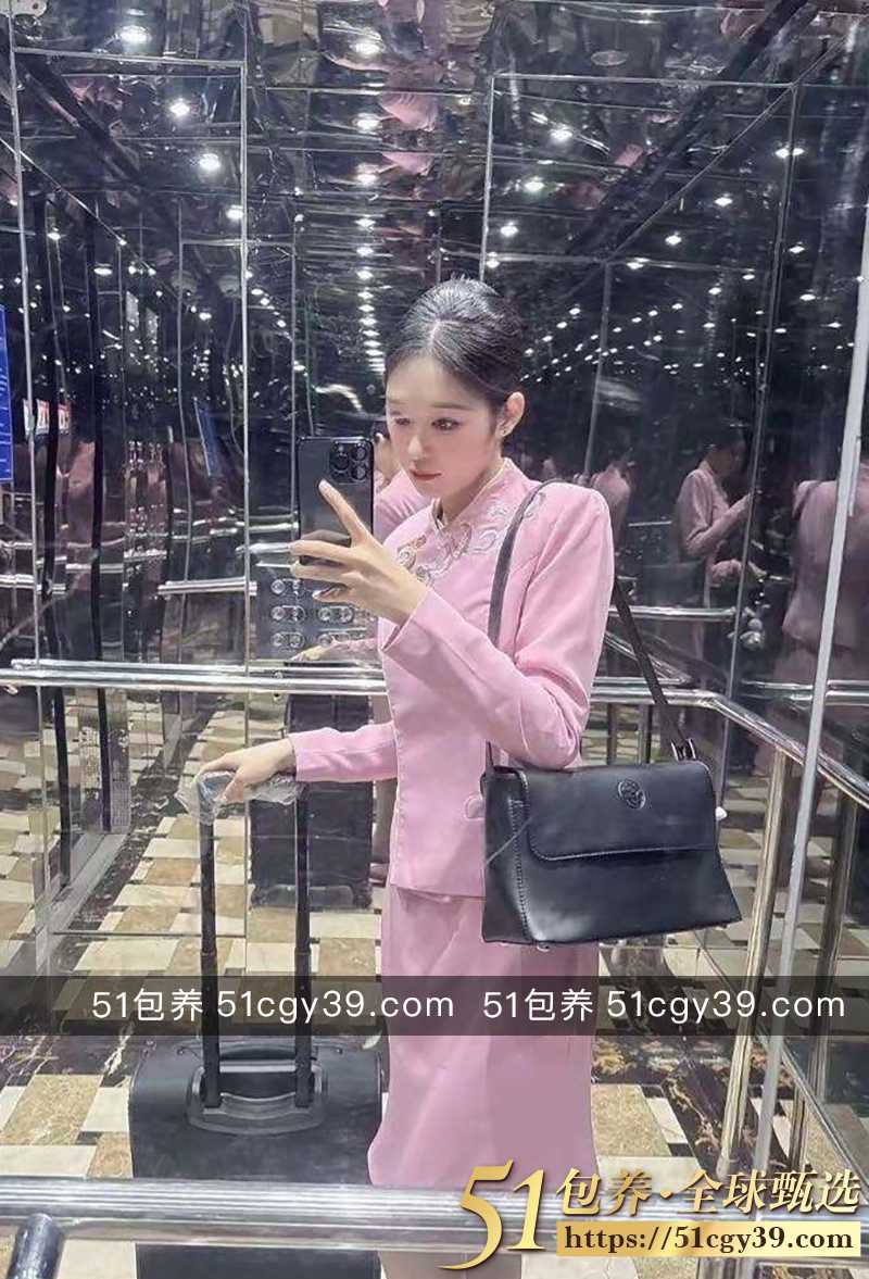51包养 高端外围 | W1SH061510 上海顶级颜值空姐 皮肤光滑细腻 质量保真 假一罚十