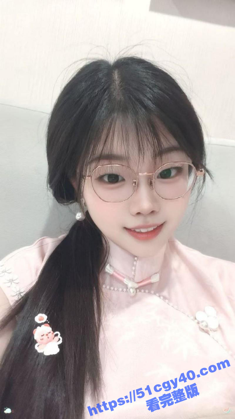 江苏苏州幼师姜馨多次出轨学生家长03