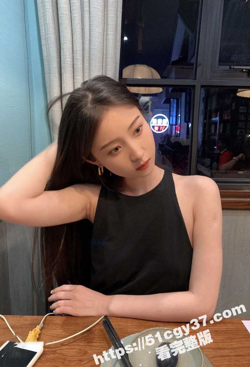 杭州人妻施芮雯不雅视频流出 4 拷贝