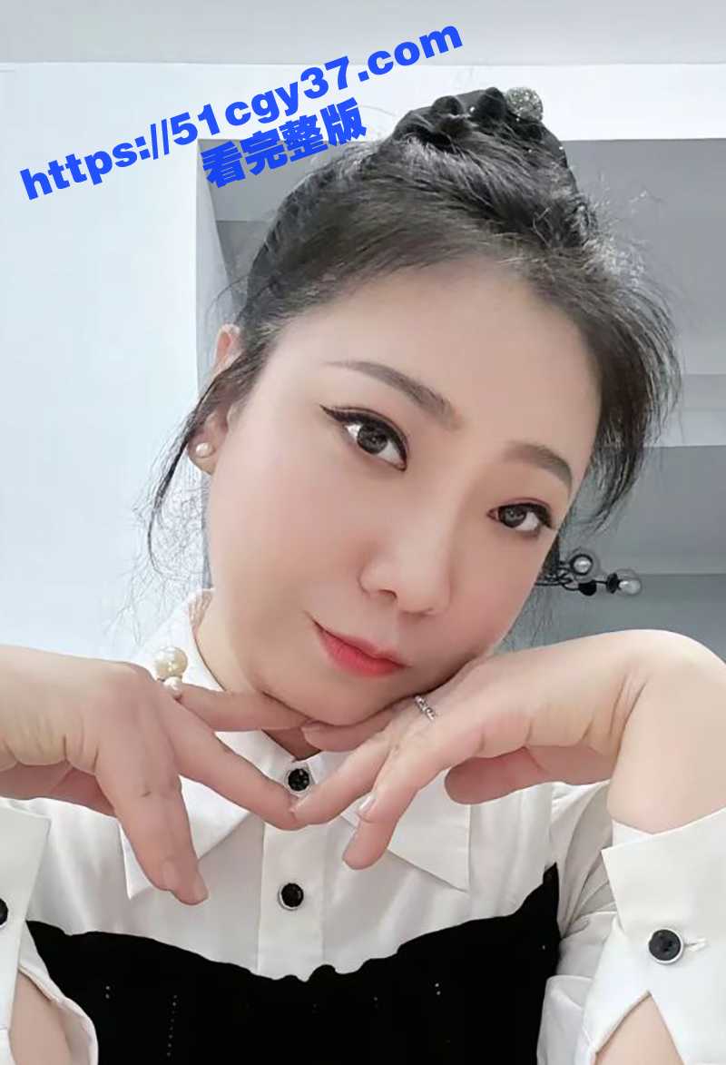 长春吉大一院护士不雅视频疯传 丰满大奶妹全裸自慰疯狂喷水 肥臀被打桩猛干！