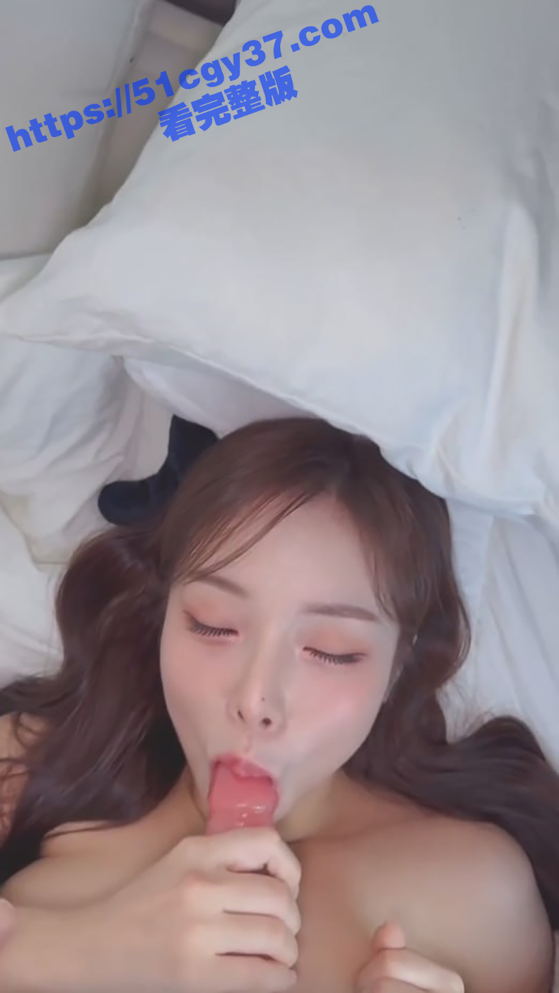 超高颜值吊钟乳女神somi（5）