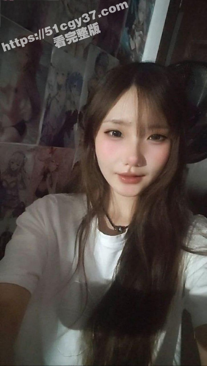 湖北咸宁徐然背着男友网恋奔现03