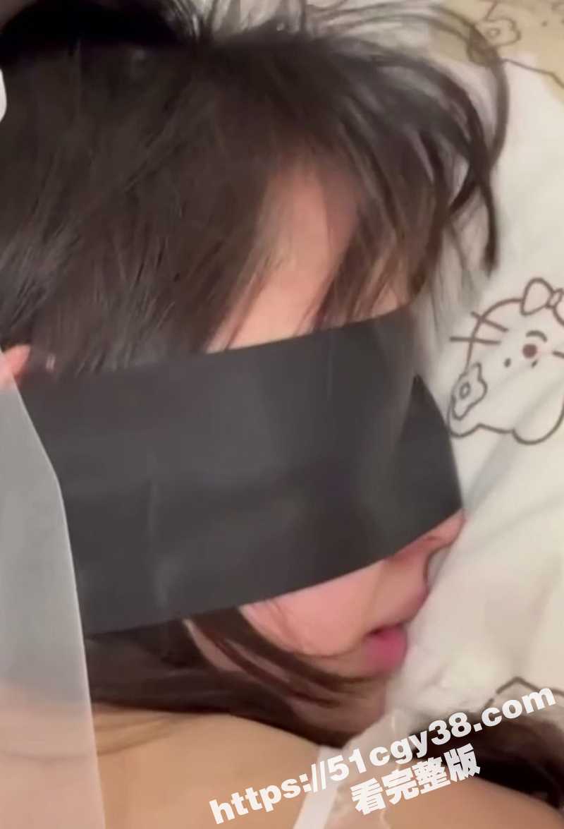 富二代fKabuto漫展约炮19岁学生妹视频爆光9拷贝