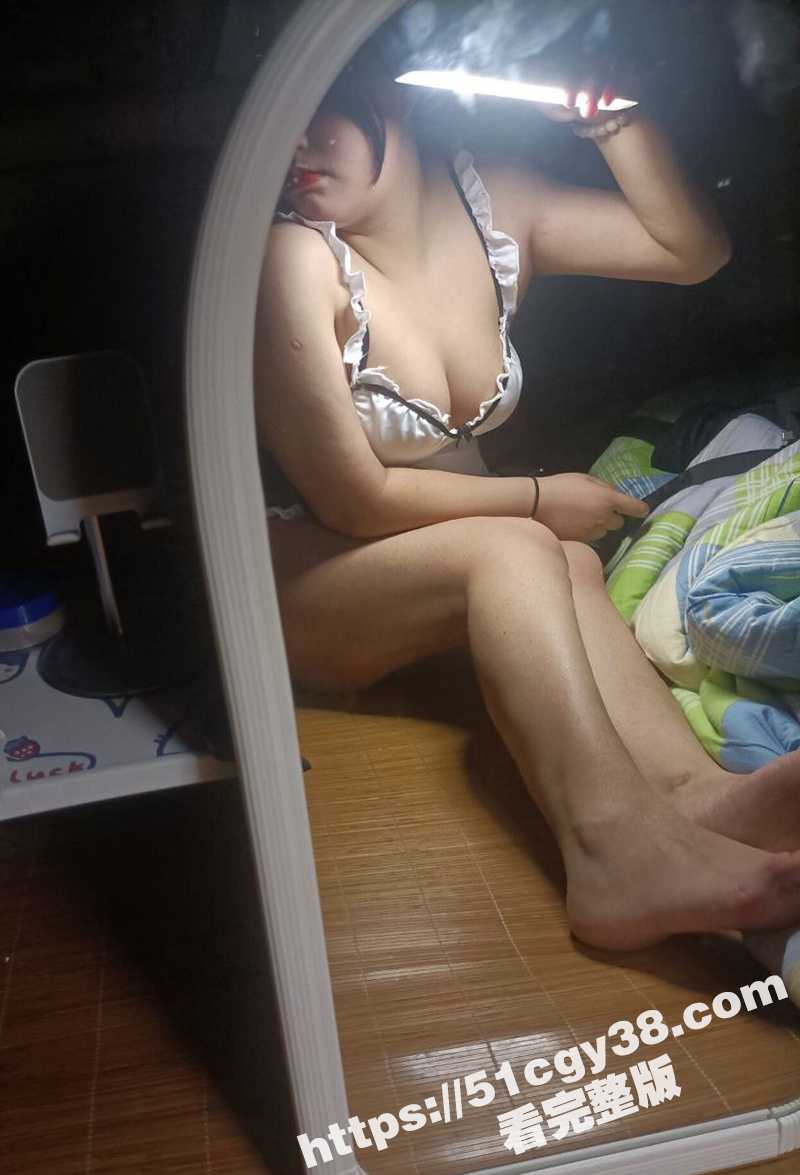 快手反差母狗陆乐涵裸聊视频曝光 10 拷贝