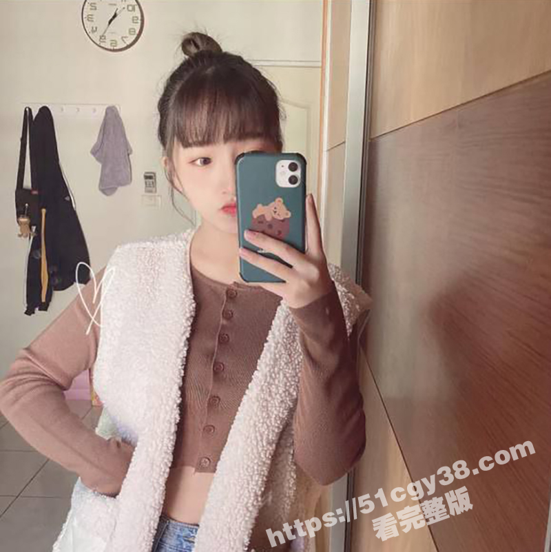 保险业巨乳人妻 为了业绩长期和客户保持身体关系 绿帽老公发现后曝光其性爱视频！