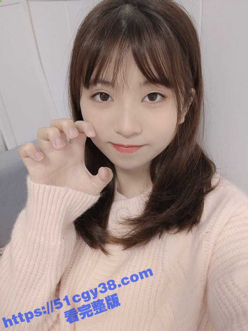 清纯甜学生妹 与男友车震视频流出 后入爆操极品嫩穴 蜜臀骚逼被抽打调教 全程哭吟不断！