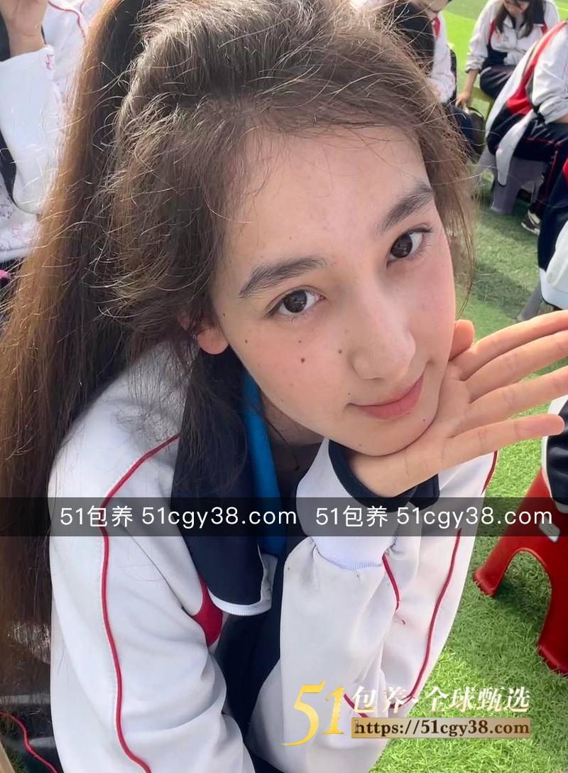 51包养 高端外围 | W2XJ061302 新疆处女妹妹 皮肤白清纯可爱 乌黑大眼睛 转运冲喜 好运连连 质量保真 假一罚十