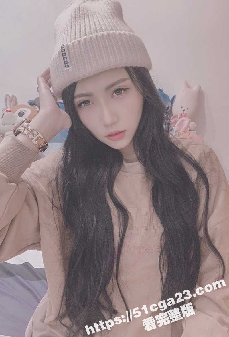 高颜值反差台妹网调视频曝光 JK制服露奶抠穴 头套蕾丝内裤骚气放尿 满口淫话邀请主人免费操！
