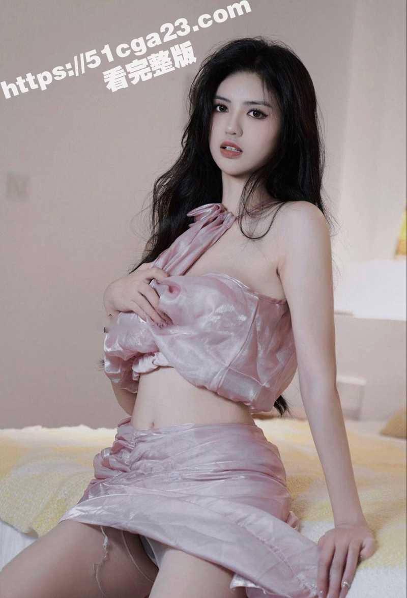 推特骚母狗粉味性爱视频流出 2 拷贝