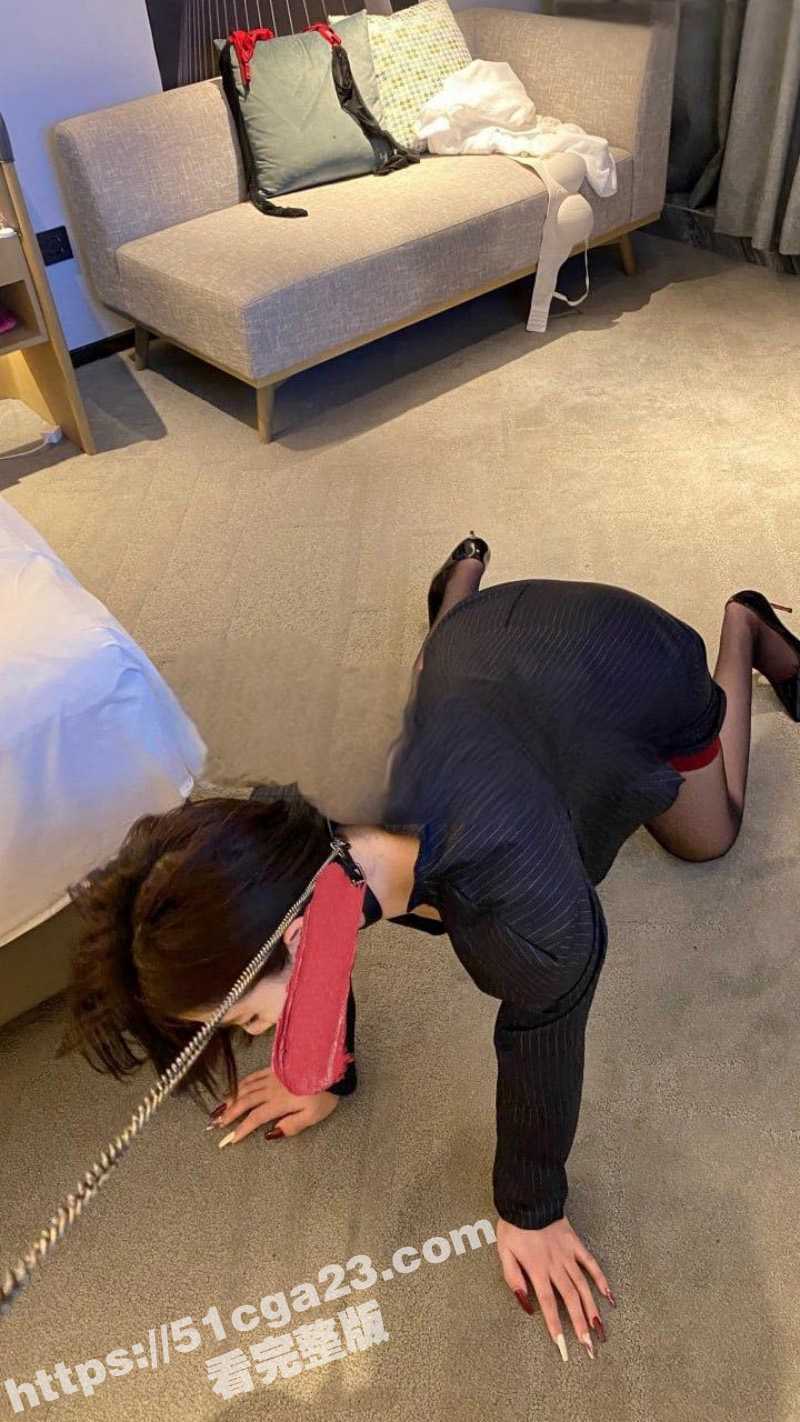 推特白富美女神elsa林绾绾收费福利04