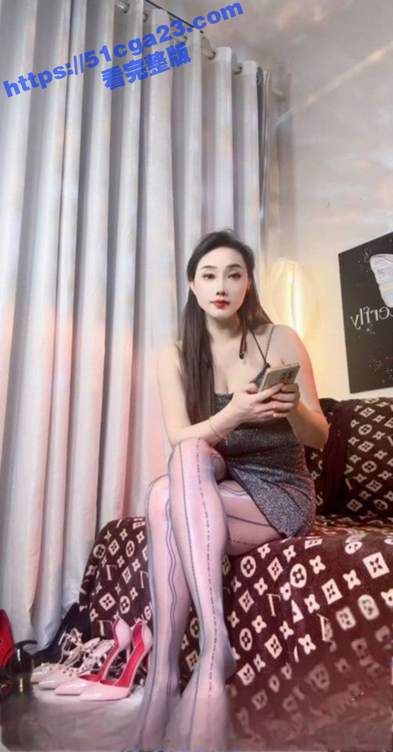 快手美腿人妻紫韵定制福利合集03