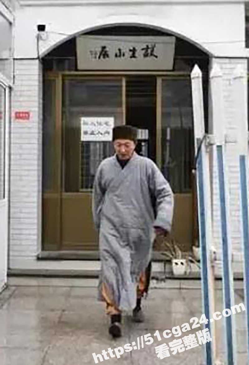 救助上百名孕妇及弃婴的网红“和尚爸爸”道禄被警方逮捕4拷贝