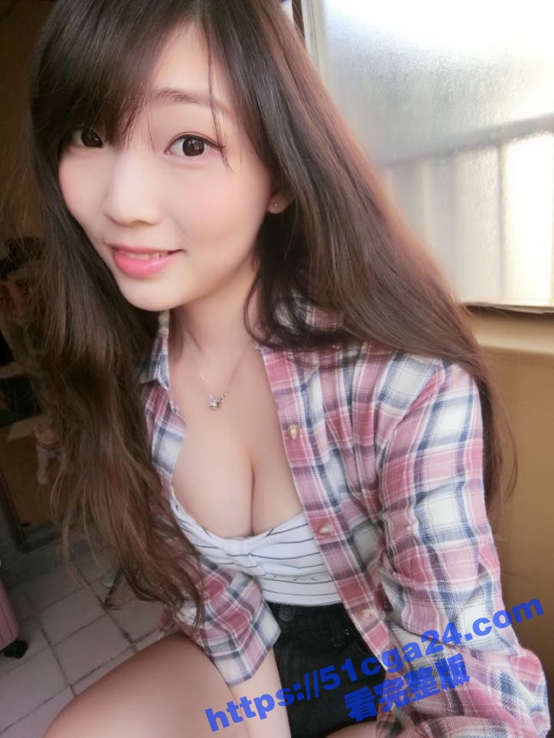 台湾新竹良家 骆菲 日常性爱记录 纯天然巨乳尤物风骚口交 被无套猛操呻吟不断！