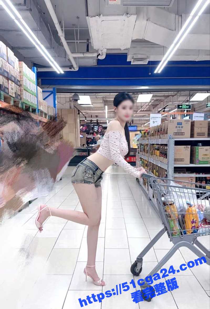 播音系校花小美miyoki户外露出喷尿集锦视频流出2拷贝