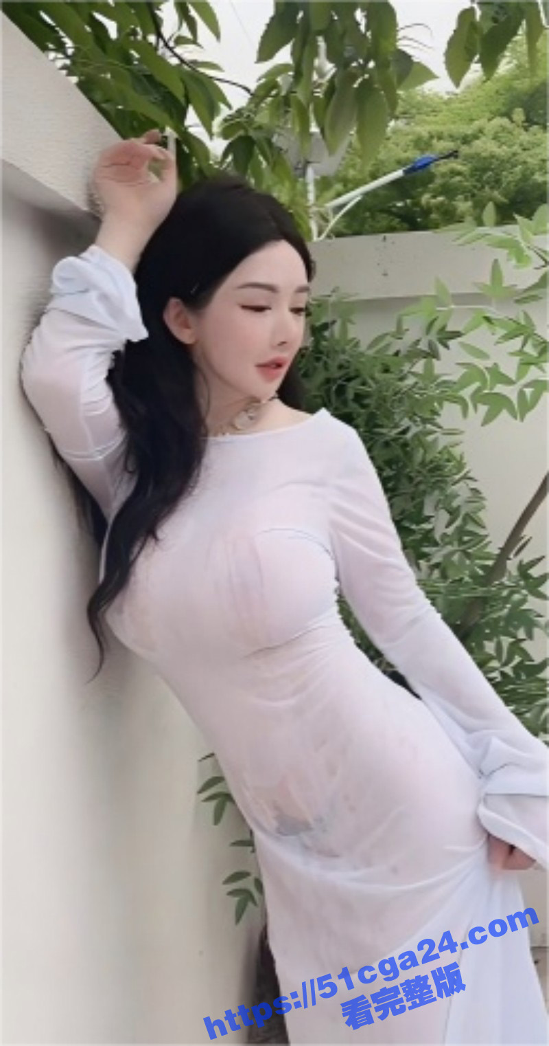 秀人网爆乳女神潘娇娇最新湿身福利04
