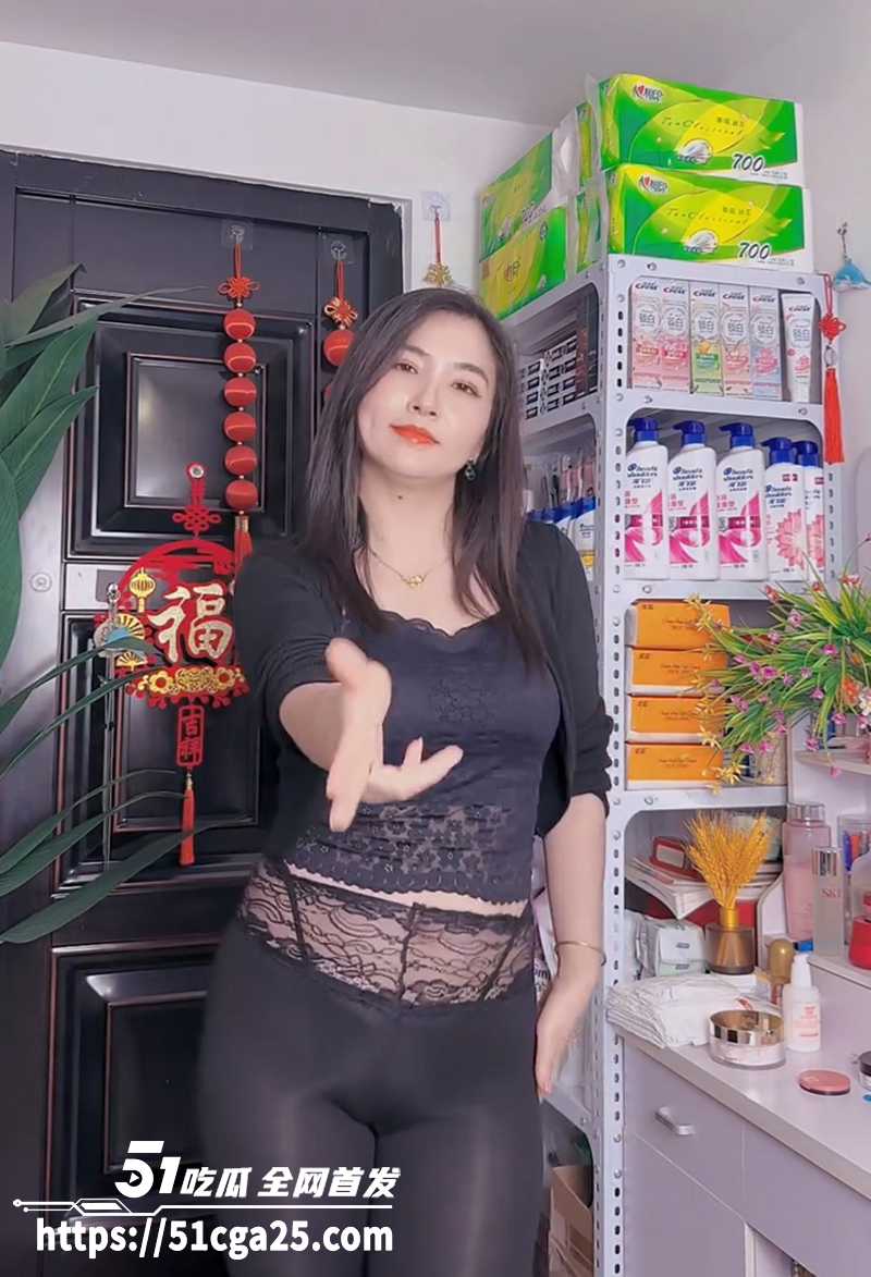 快手网红刘姨不雅视频爆出 6 拷贝