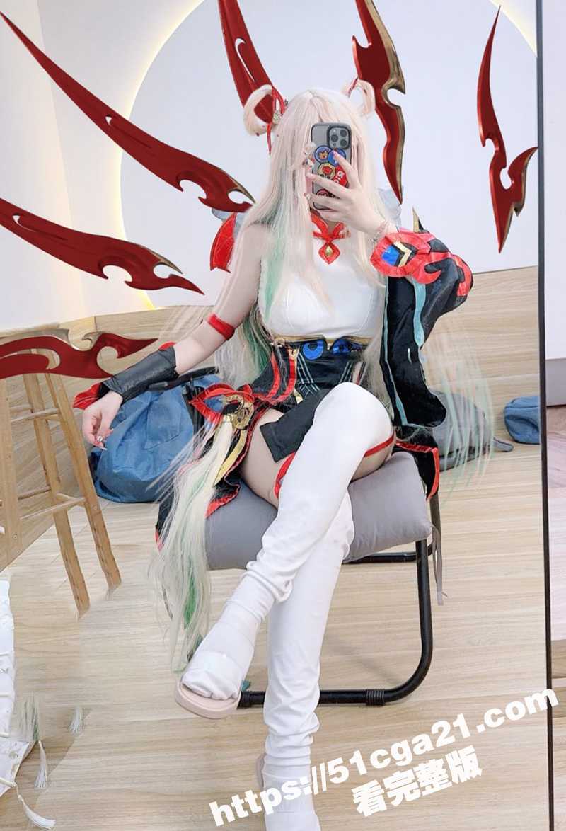 顶级E奶萝莉福利姬美女奶味杉杉小兔大尺度自慰视频流出7拷贝