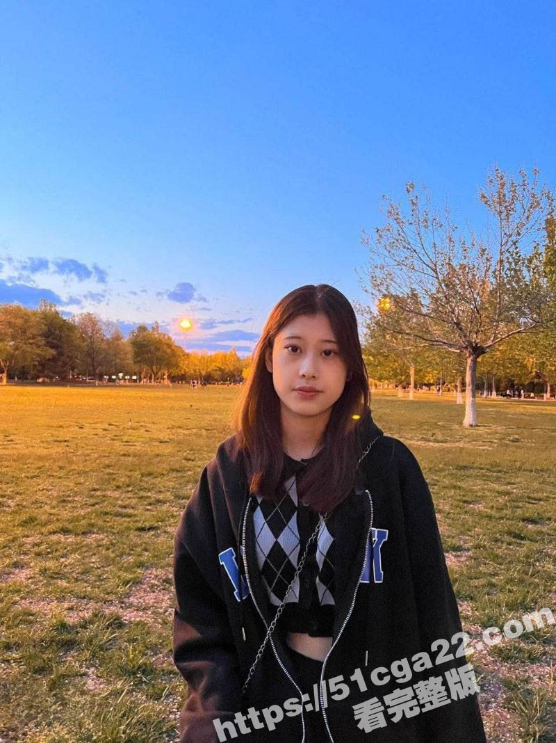 极品美女大学生性爱视频 3