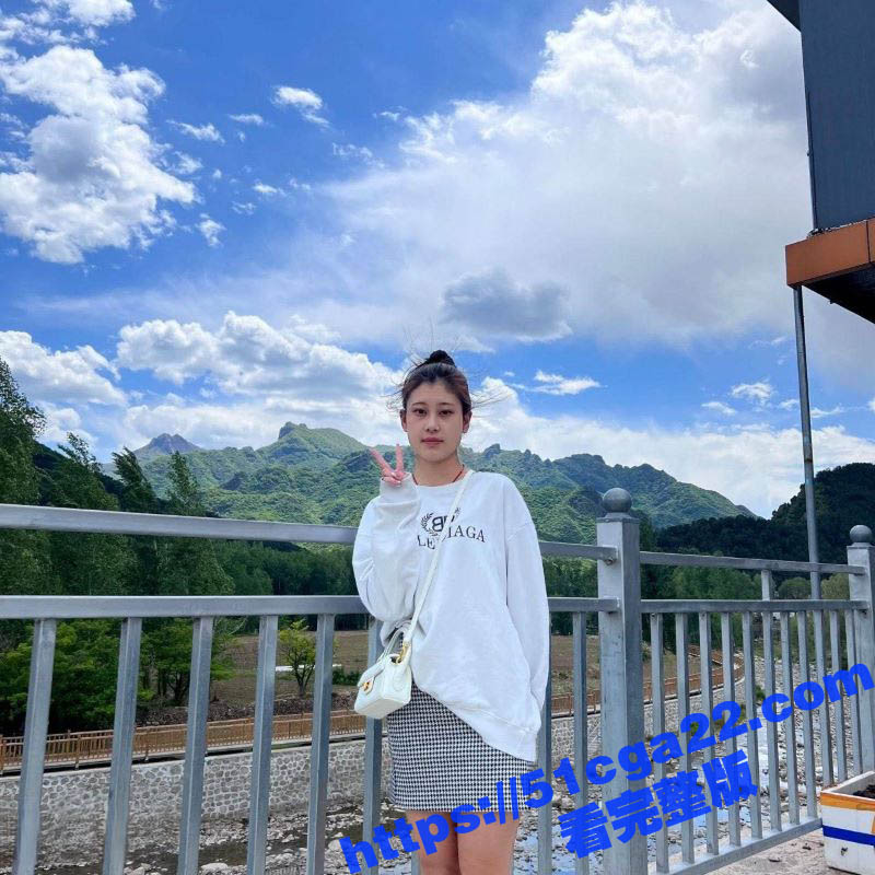 极品美女大学生性爱视频 4