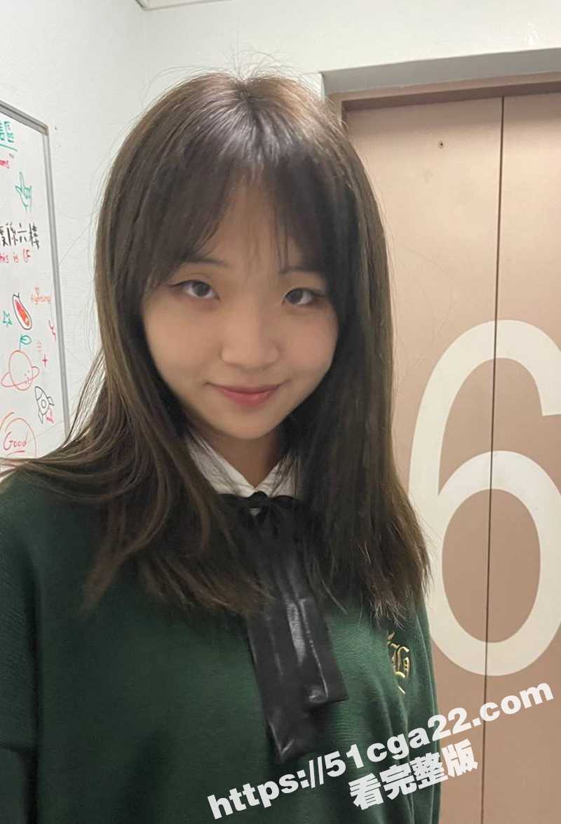 浙江杭州超极品嫩妹王晓冉不雅视频流出2拷贝