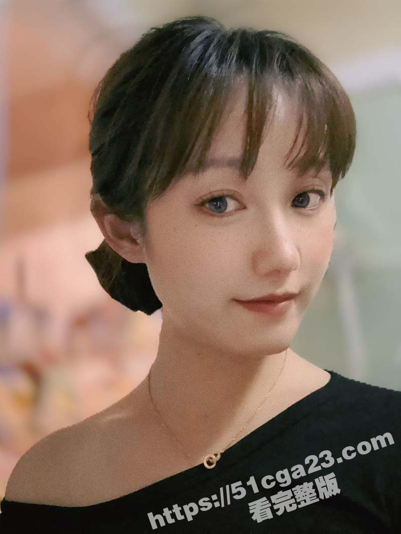 推特00后人妻天花板露脸吞精自拍流出 口交吞精骑乘样样精通 还得是少妇啊又骚又会玩！