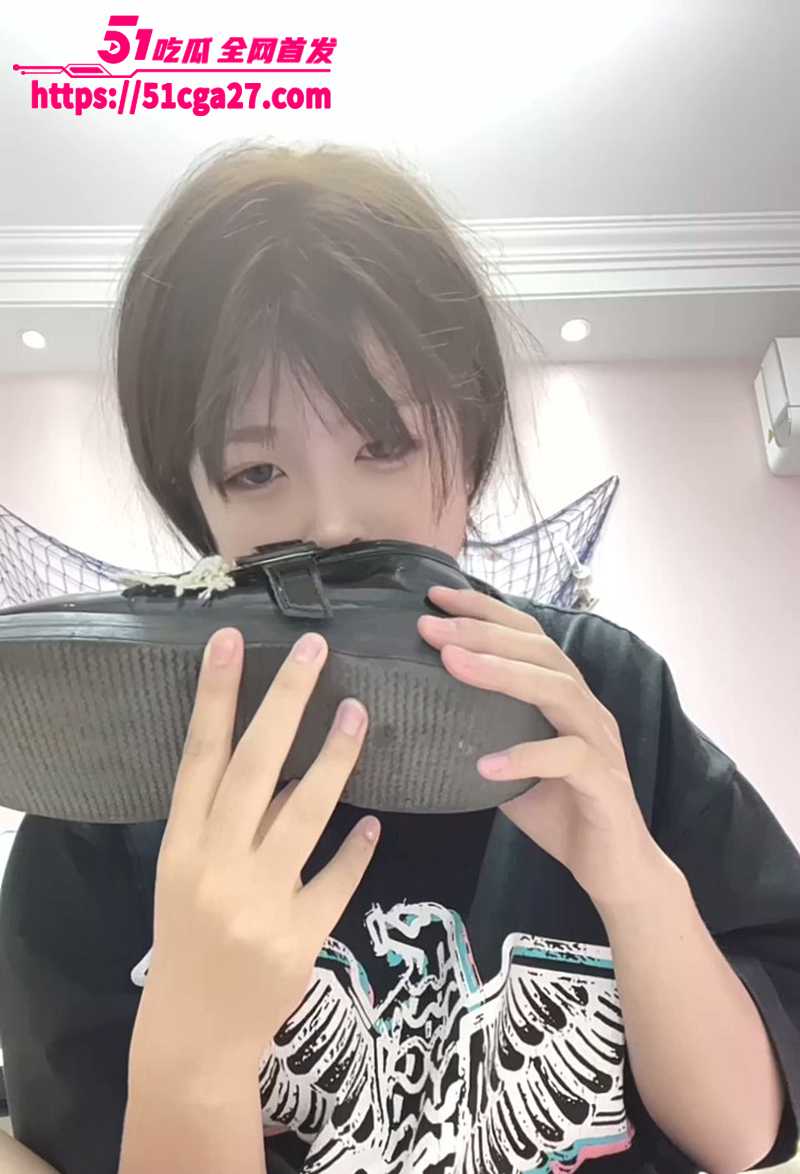 男奴调教天花板 小米相关图片