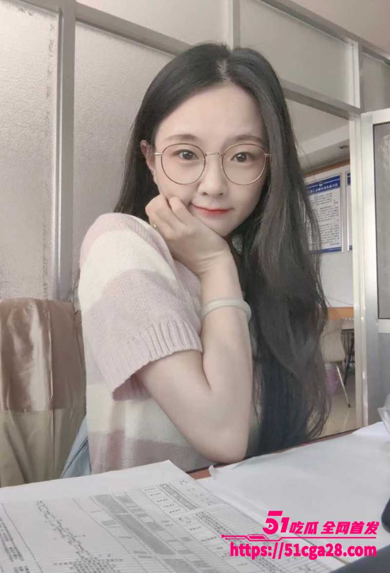 河北公务员 苏酥 不相关图片