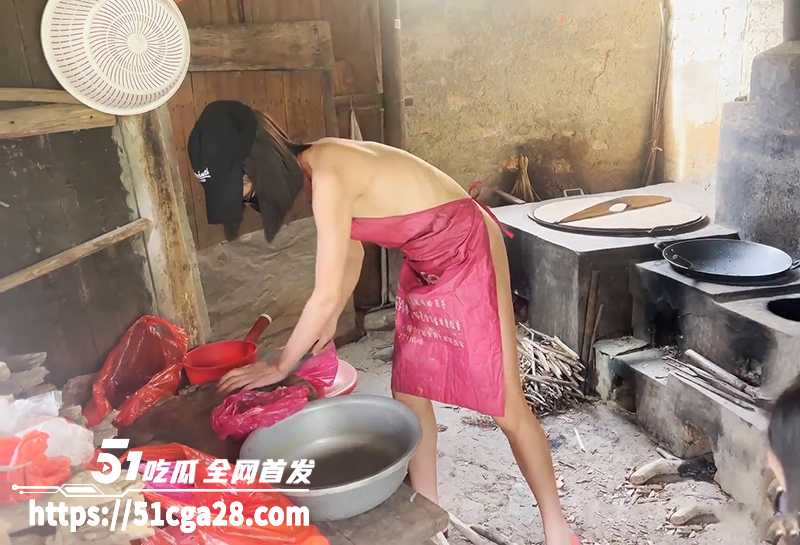 户外露出主播 Cik相关图片
