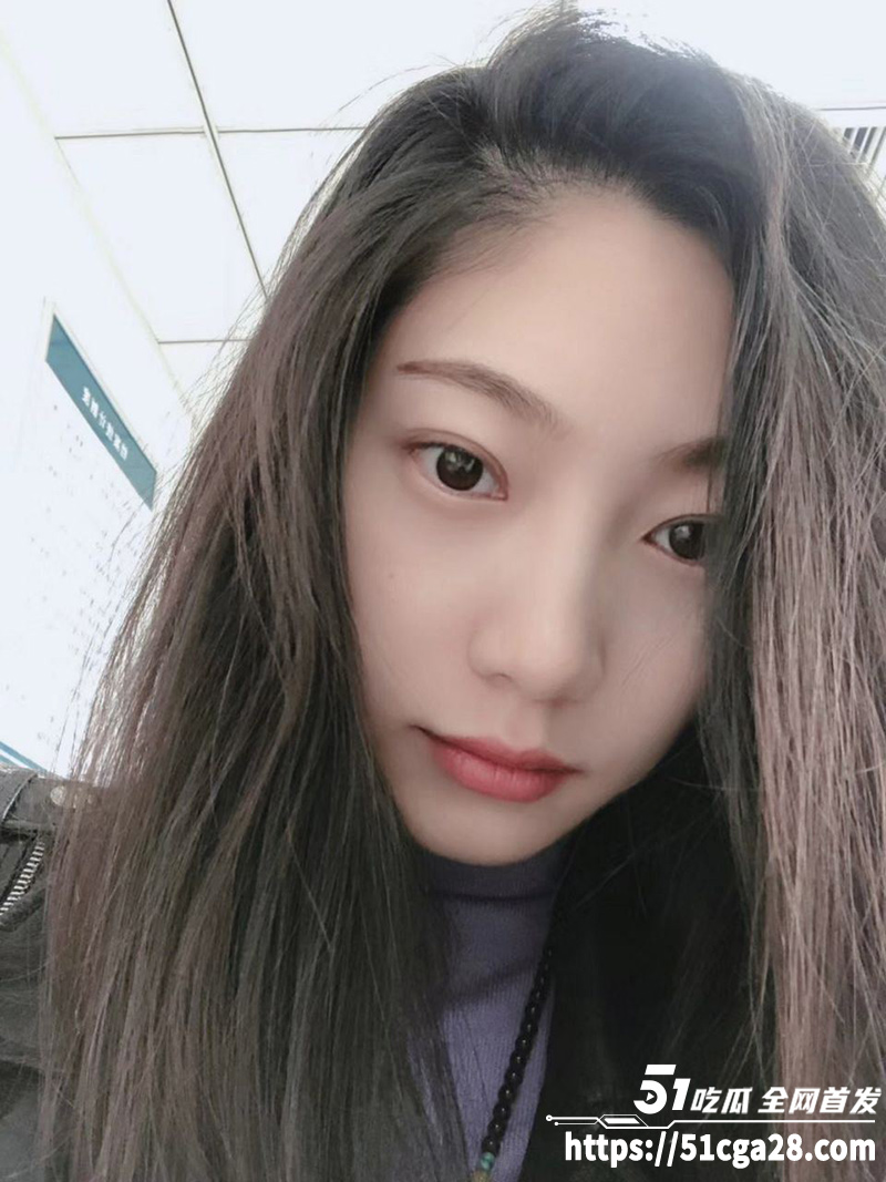 江苏刚结婚小母狗 蔡丽华 偷情视频被老公曝光 顶级颜值 超绝肥臀被炮友站起来蹬！