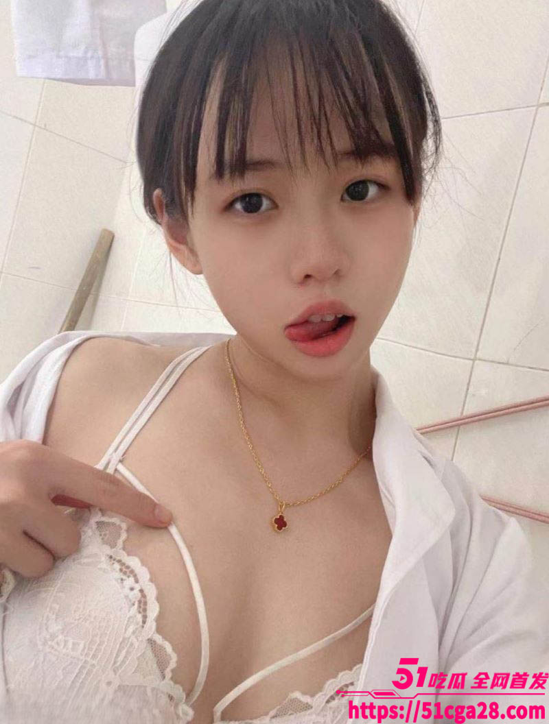 刚毕业实习小护士与男相关图片