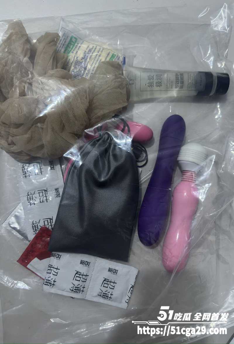 浙江传媒学院大三学妹林敏不雅视频流出10拷贝