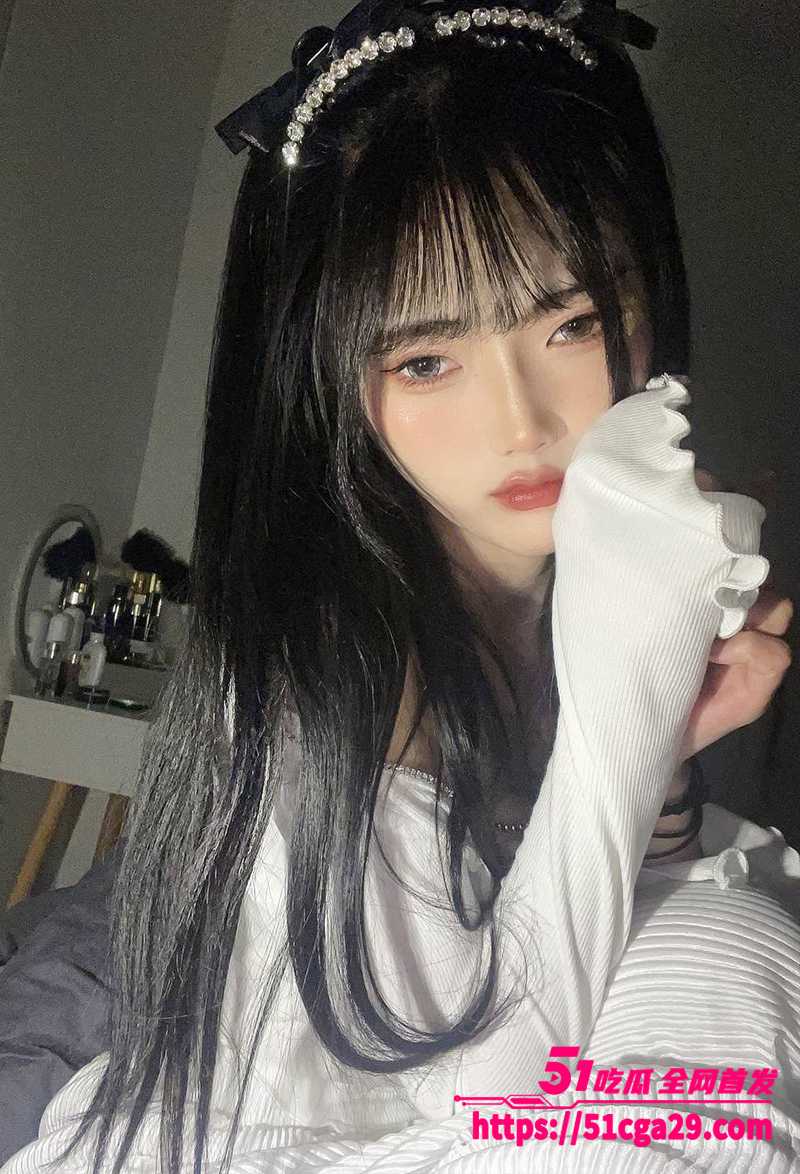 清纯校花不雅视频流出 1 拷贝