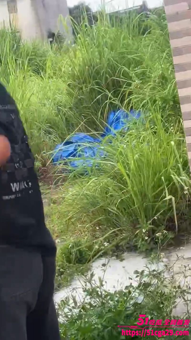 普宁19岁少女被先奸相关图片