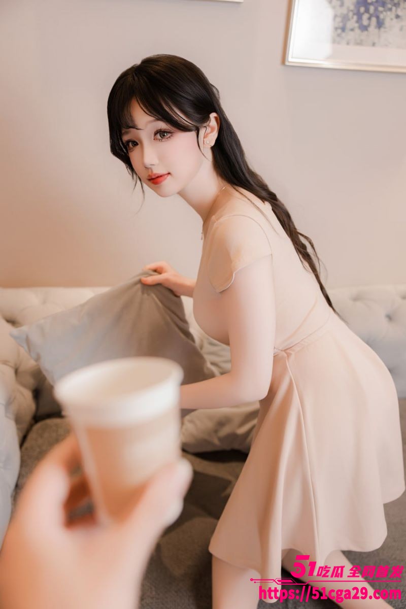 极品网黄 雪晴Ast相关图片