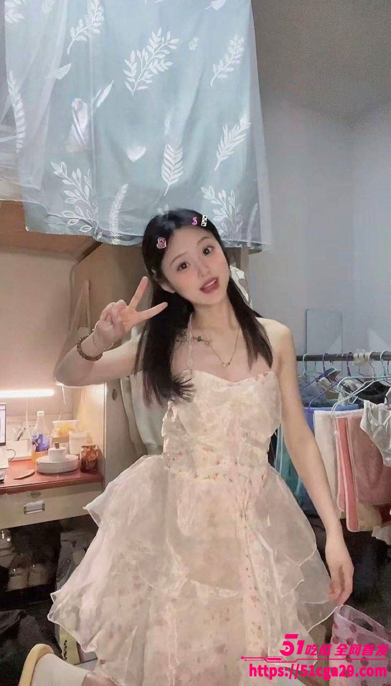 甘肃省民族师范学院回族学生陈美娇私密视频流出 3