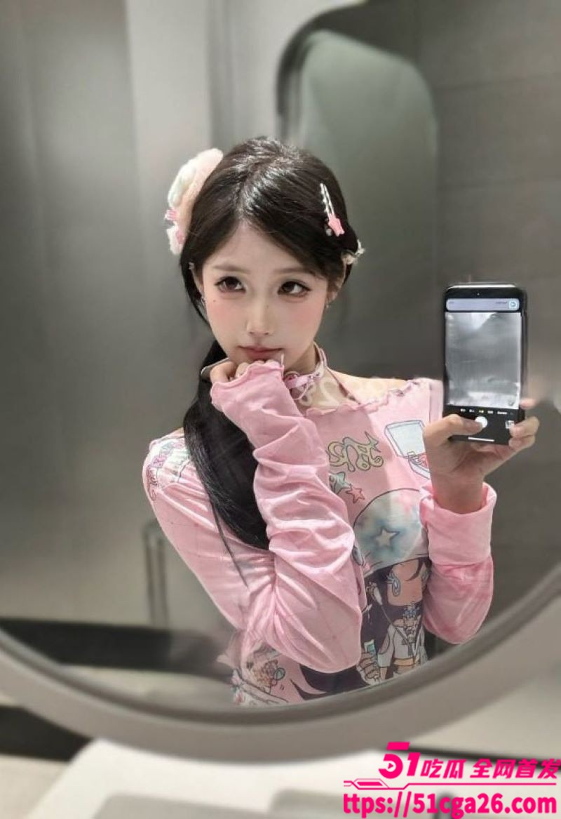 极品反差婊萝莉小屁大王最新啪啪 3