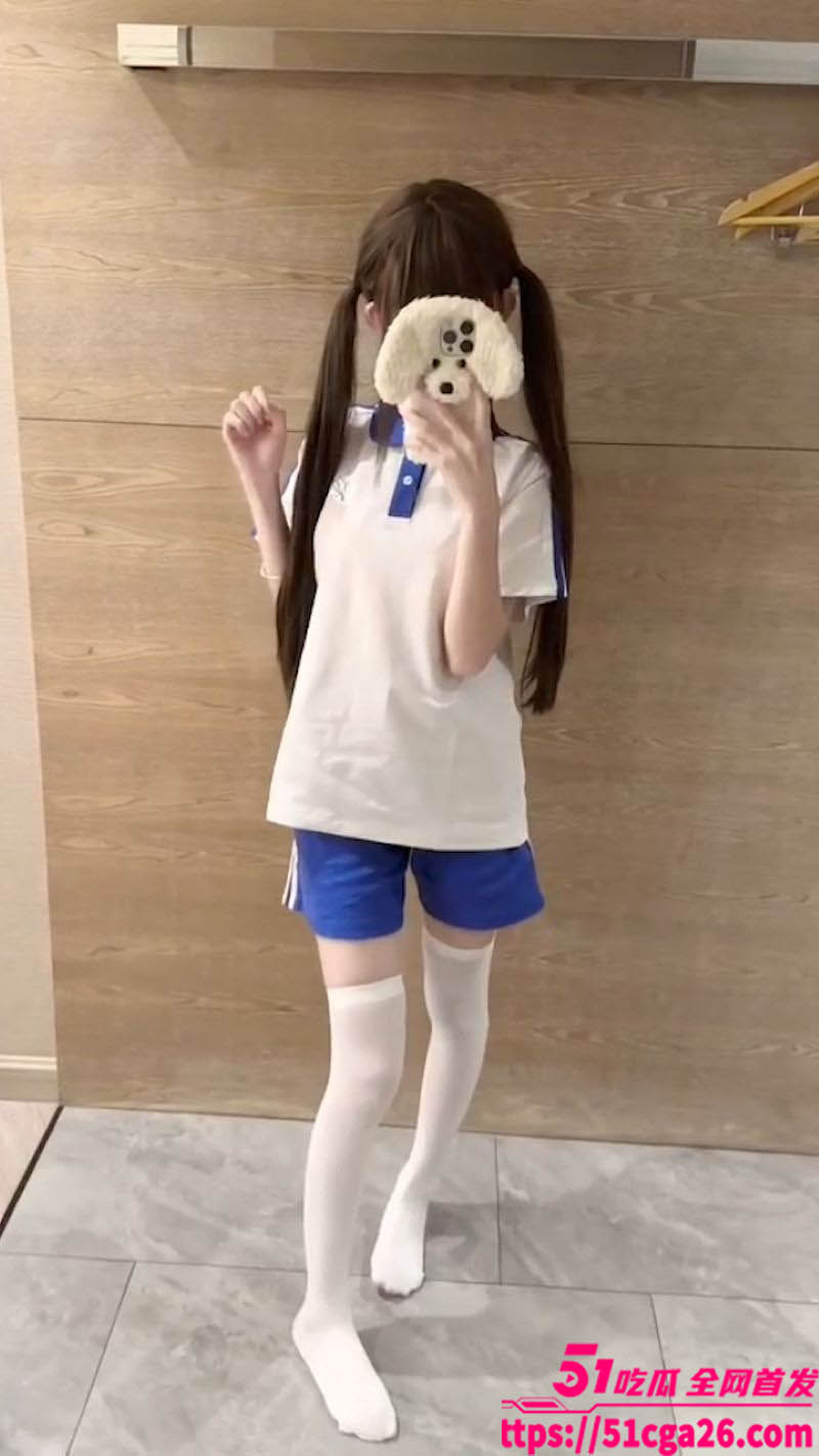 山西太原02年学生妹相关图片