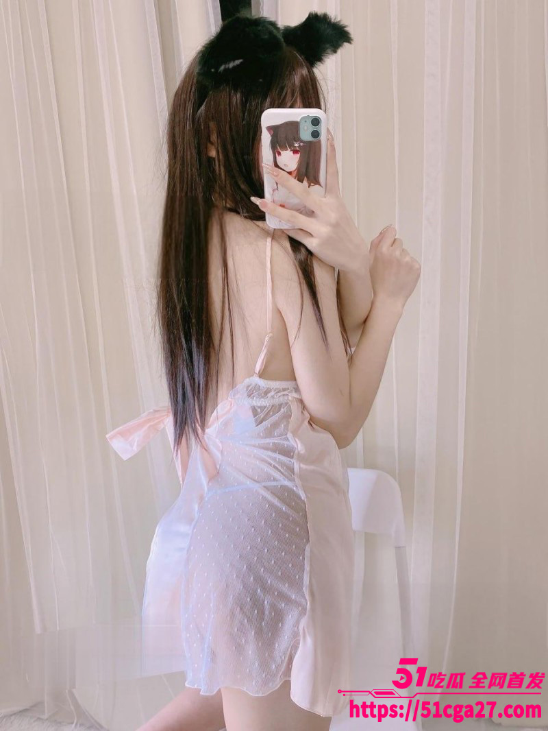 推特超嫩萝莉网黄 春相关图片