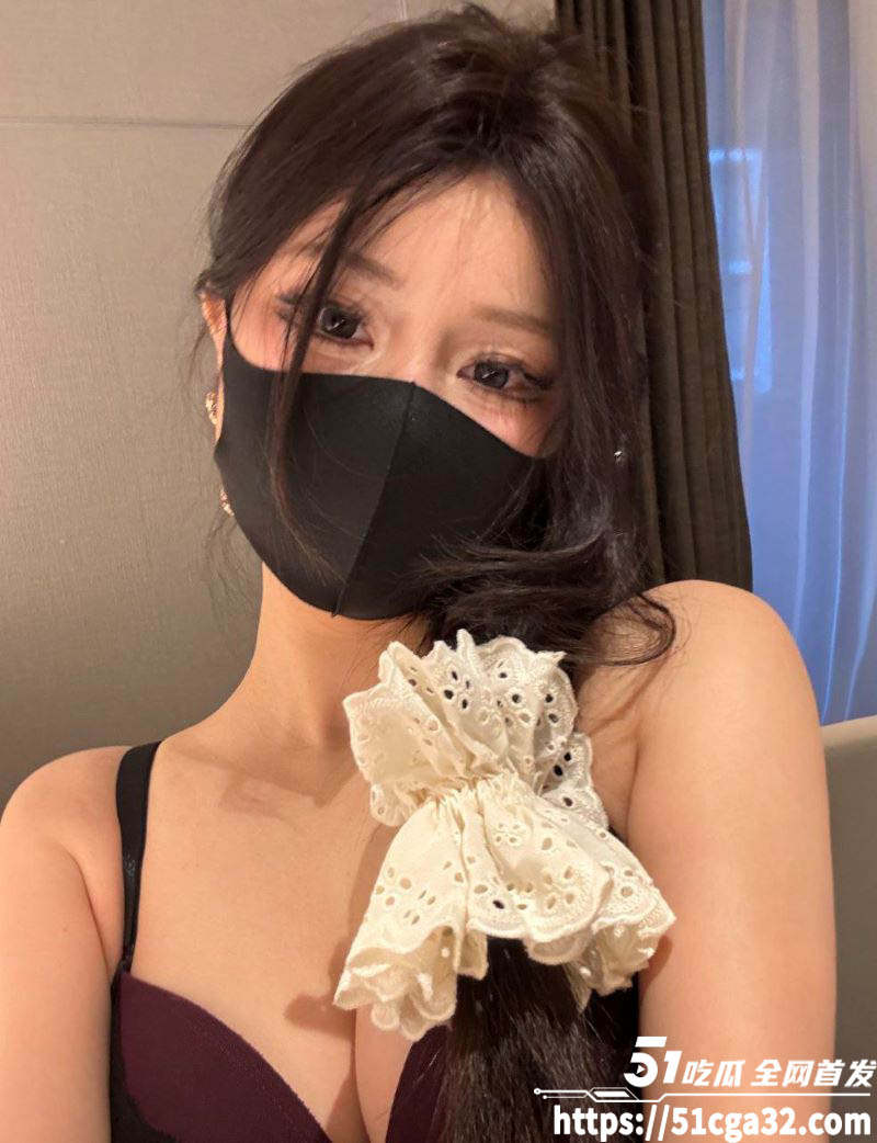 顶级人气网黄 台北娜娜 新片NTR3礼物 欲求不满的人妻出轨单男 白虎嫩穴惨遭内射！