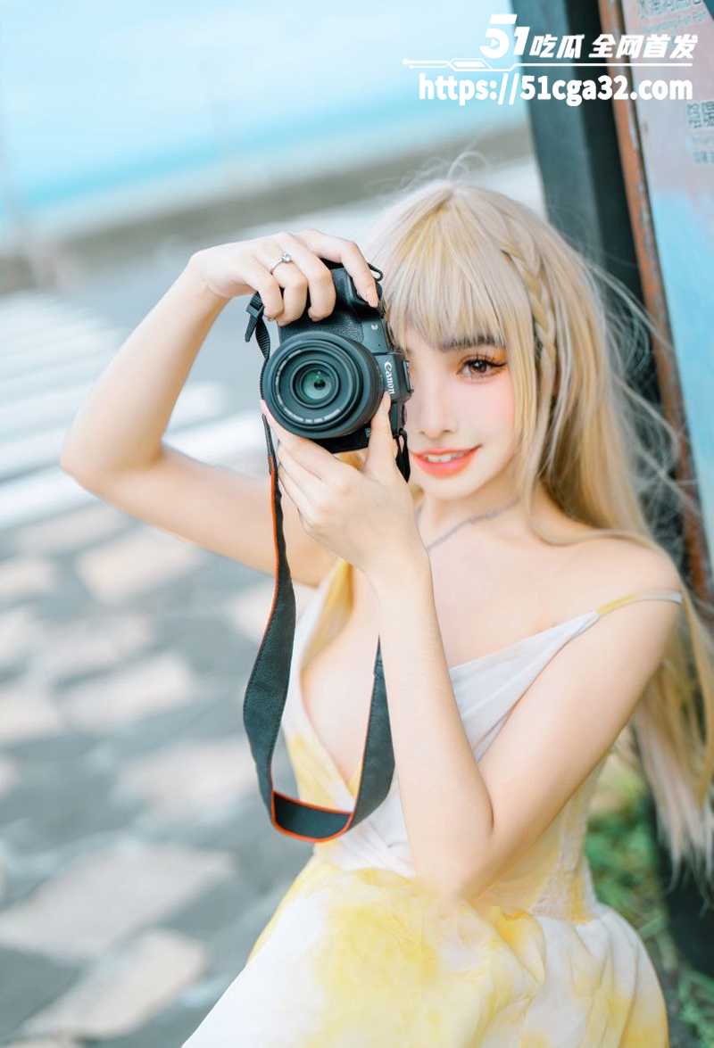 慕慕Momo毛毛喵COS与摄影师性爱视频流出7拷贝