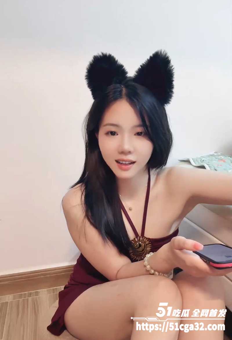 极品美女主播 侯你已久 性爱直播大秀 劈腿抠穴淫话撩人 电动假屌猛插浪叫 全程露脸反差爆表！