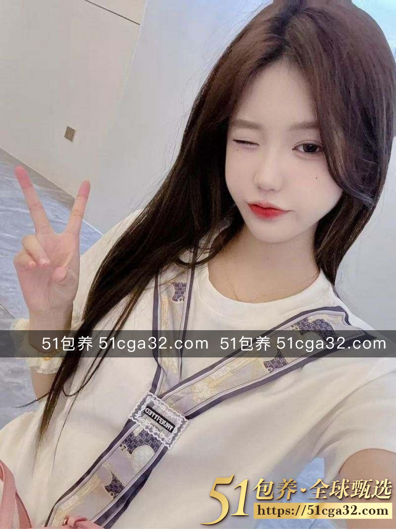 51包养 高端外围 | W1SH071501 上海 女大学生 性格超棒 笑容甜美 质量保真 假一罚十