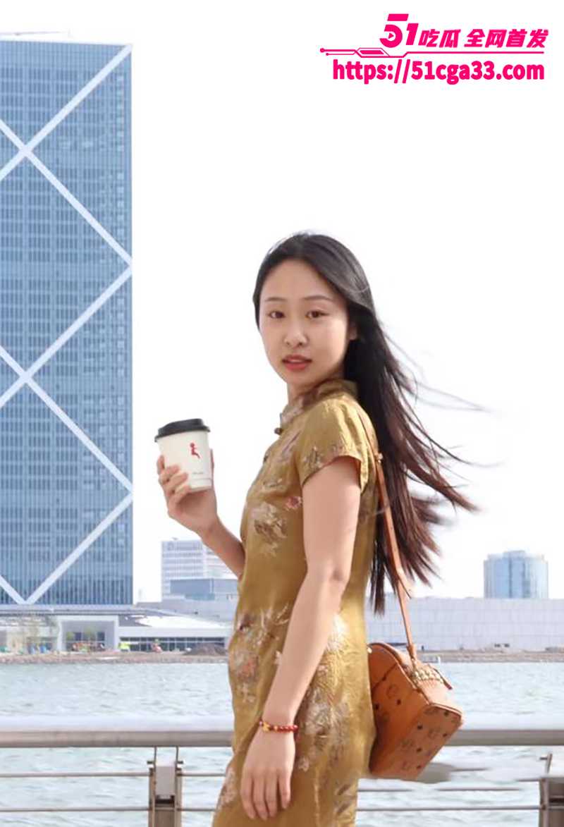 上海浦南幼儿园锦和校区美女幼师朱玲也裸聊自慰视频曝光5拷贝