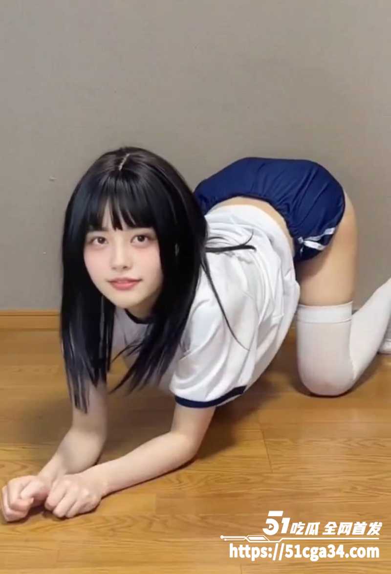 日本少女示范性爱动作教学视频 颜值超美清纯嫩妹 亲身示范骑乘后入足交 各种淫荡姿势让人大饱眼福！