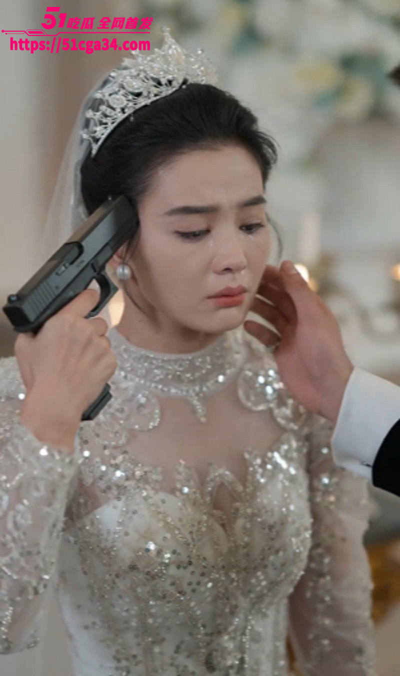 短剧闪婚后我成了大佬的掌中之物全集06