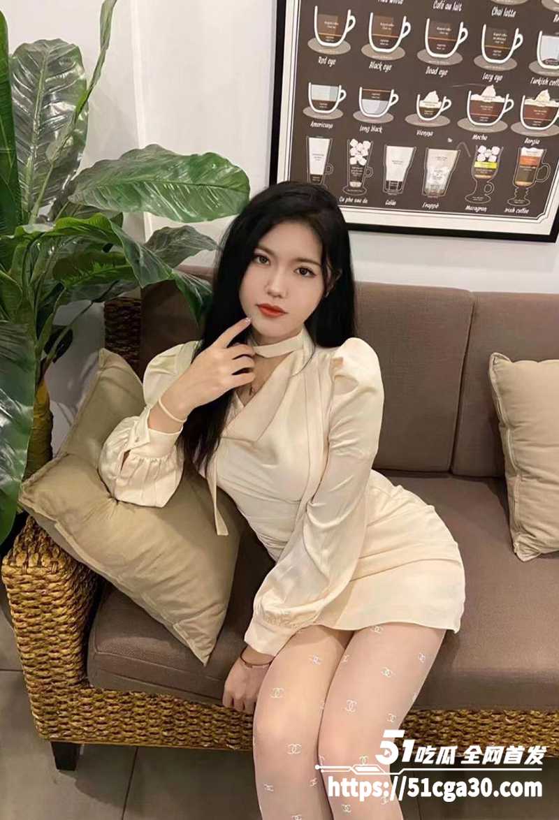 微胖反差婊不雅视频流出 1 拷贝