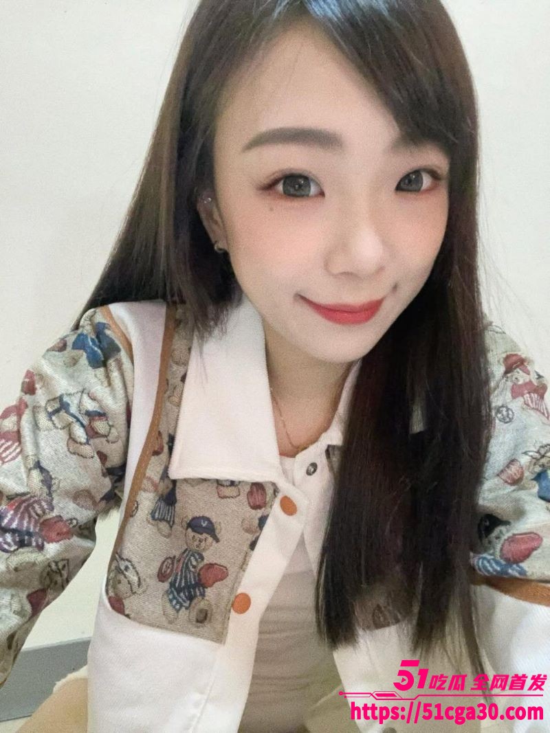 超抗操的美牙师晴晴与男友自拍性爱视频 3