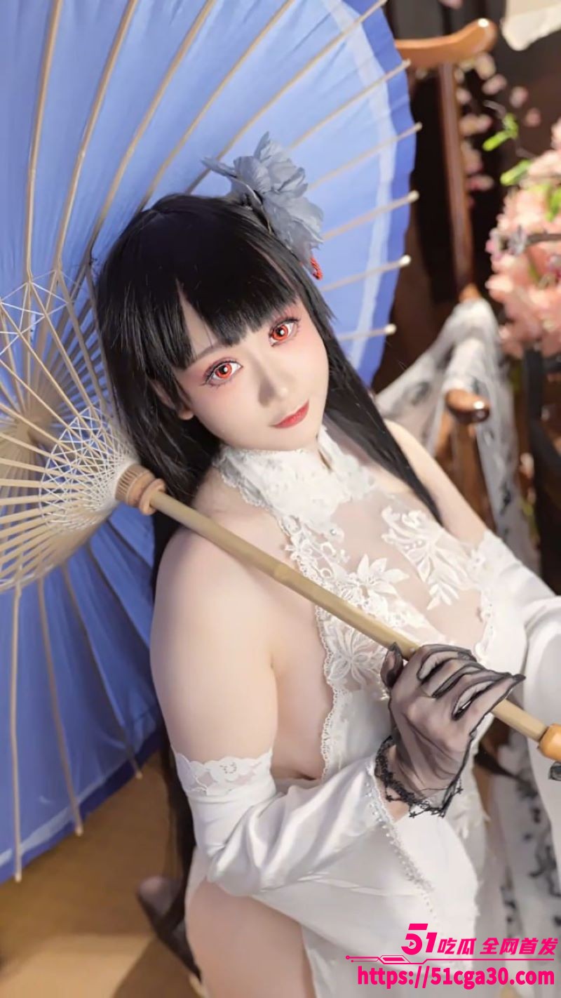 童言巨乳福利姬阿雪雪拍摄逸仙旗袍写真 2